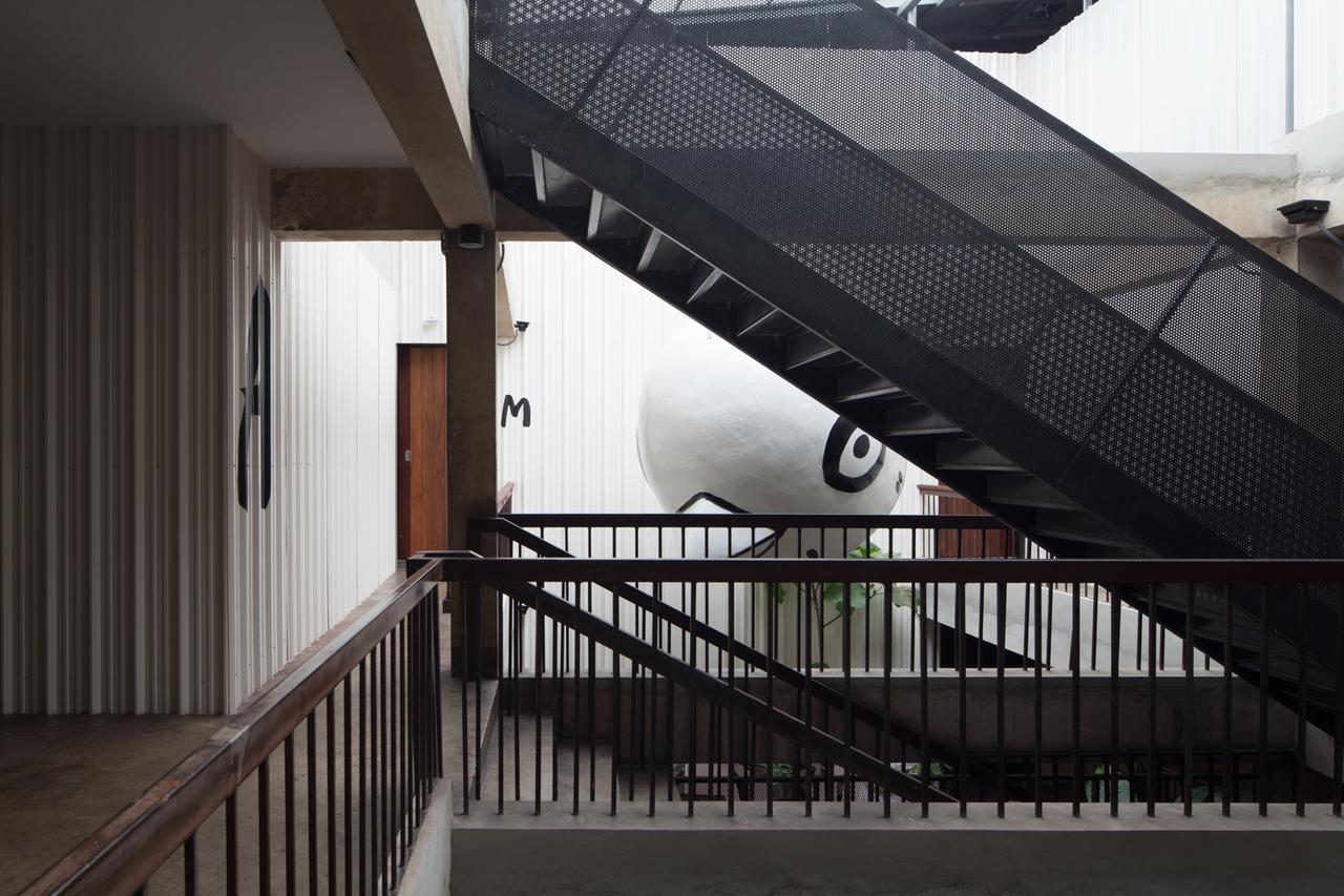 Thunder Bird Hostel Chiang Mai Buitenkant foto